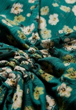 Blusa - Green -Clockhouse Ventas 0e1010a5283c4c2b9b9f83ae8c8068c2