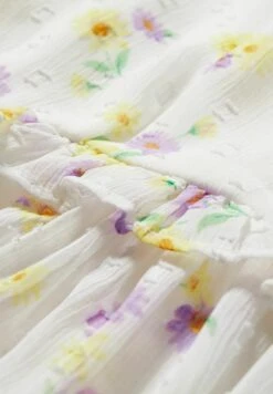 Vestido Informal - White -Clockhouse Ventas 0f0bd64a92244e1b94bad49e0fe57acd