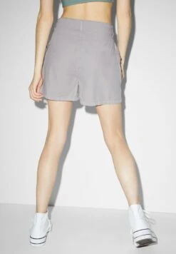 Shorts - Light Gray 11 Shorts - Light Gray -Clockhouse Ventas 2010cb3535c94b679cabd0f2185c2dc4