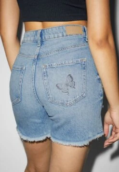 Shorts Vaqueros - Denim Blue 14 Shorts Vaqueros - Denim Blue -Clockhouse Ventas 235cbc13889249438ce525b9b9daf0a0