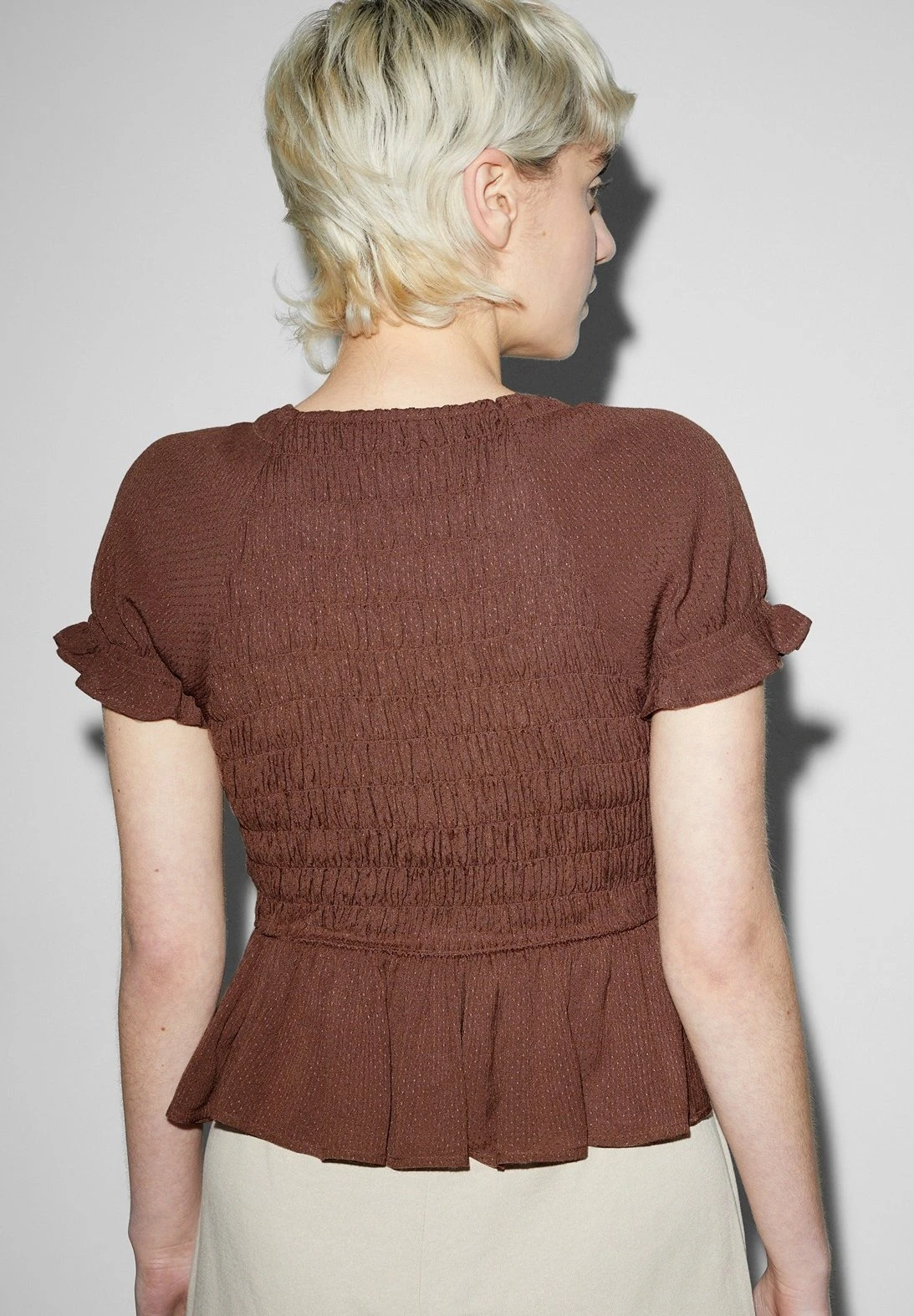 Blusa - Brown 4 Blusa - Brown - Imagen 2