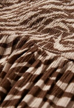 Vestido Informal - Brown -Clockhouse Ventas 51edb2ac49854ddea1fc3c87caad1c84