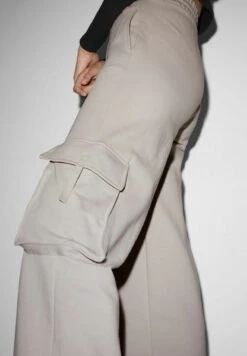 Pantalones Deportivos - Light Beige -Clockhouse Ventas 52794a86804449b187bf31bf0251070e