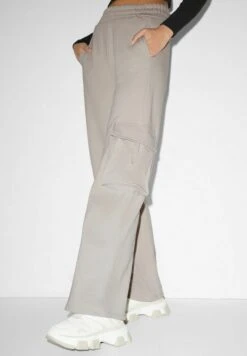 Pantalones Deportivos - Light Beige