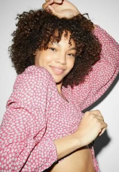 Blusa - White Rose -Clockhouse Ventas c6e963ae6b104600a0f7664f07e955d0