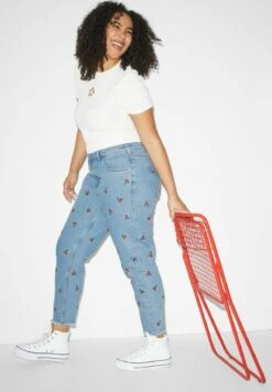 Vaqueros Slim Fit - Denim-Light Blue 12 Vaqueros Slim Fit - Denim-Light Blue -Clockhouse Ventas c8cafd8f3659477098a1a3c0ebc3ddb6