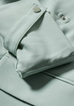 Abrigo Corto - Mint Green -Clockhouse Ventas e6edd6d29f764962b28d210b320417ce