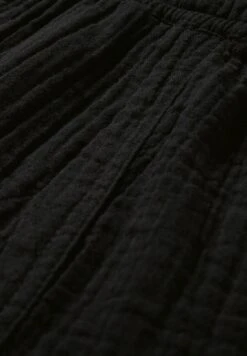 Shorts - Black 7 Shorts - Black -Clockhouse Ventas fd087eed3a1a4e64835fd696ed39a87c